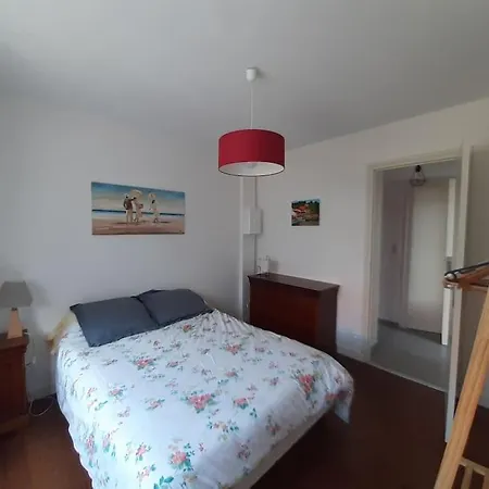 Calme Et Authentique A Apartment Espelette