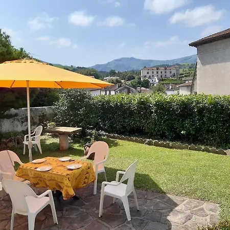 Apartment Calme Et Authentique A Espelette