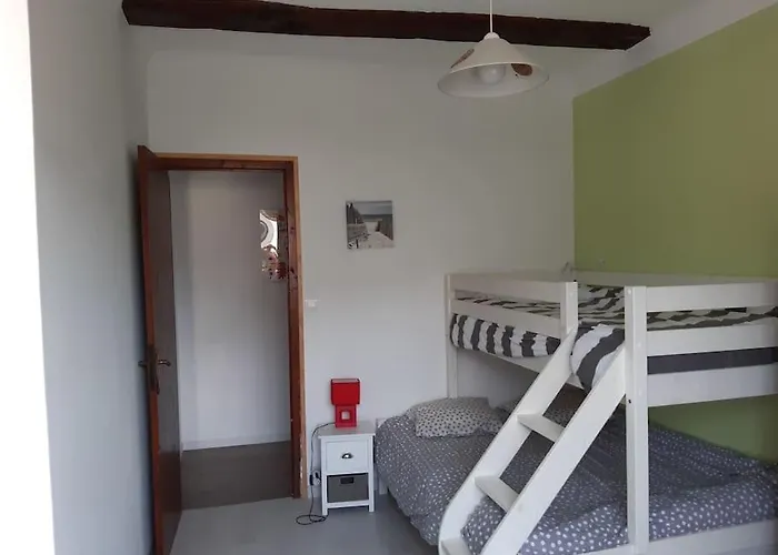 Calme Et Authentique A Apartment Espelette